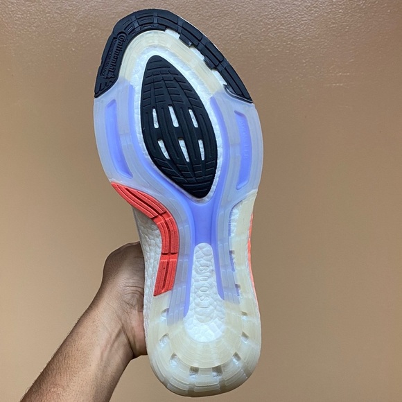Adidas UltraBoost 22 “White Black Solar Red” Running Sneakers 11.5 Women 10 Men - Picture 15 of 16